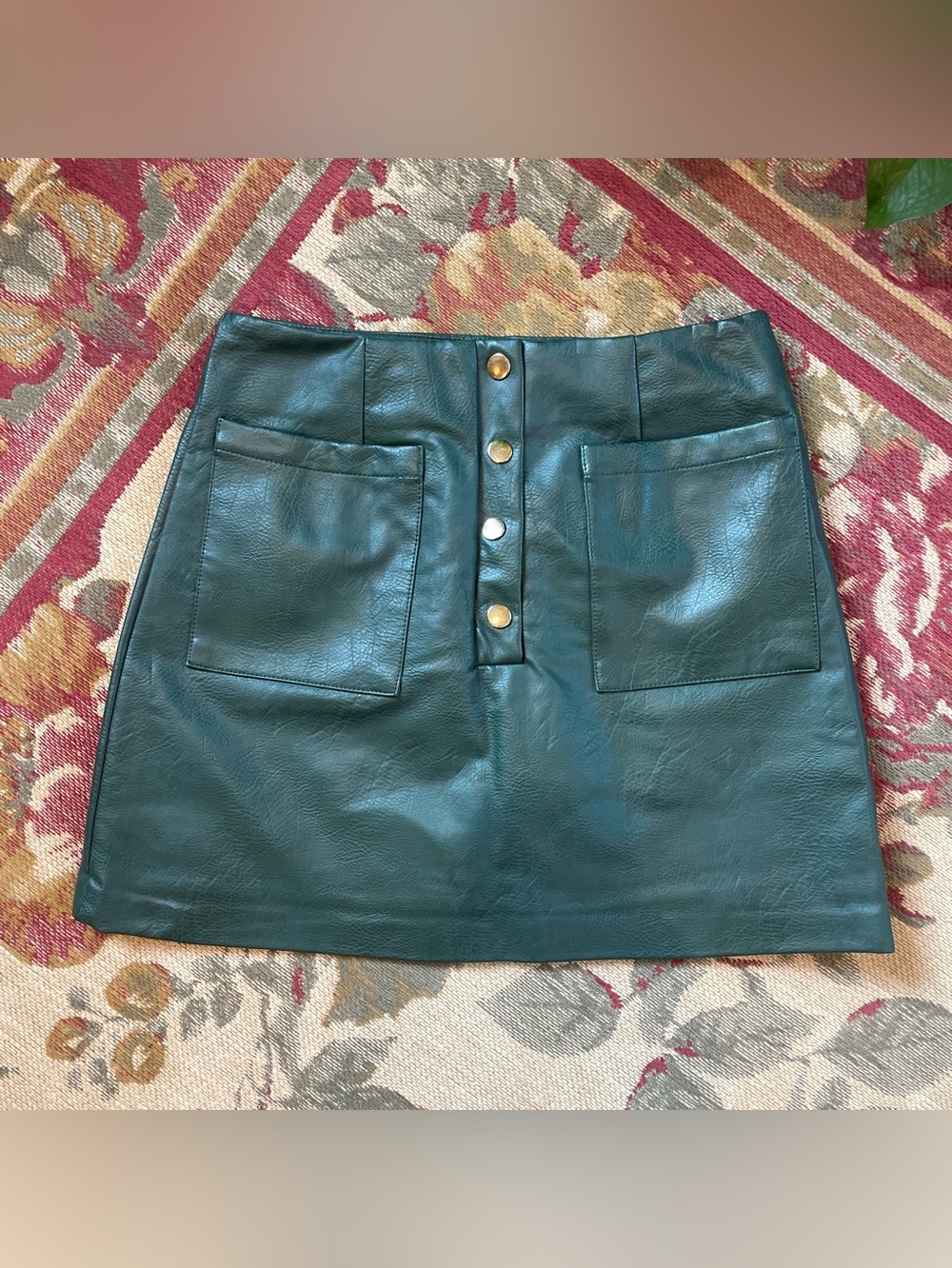 Forever 21  Dark Green Faux Leather Button-Front Mini Skirt